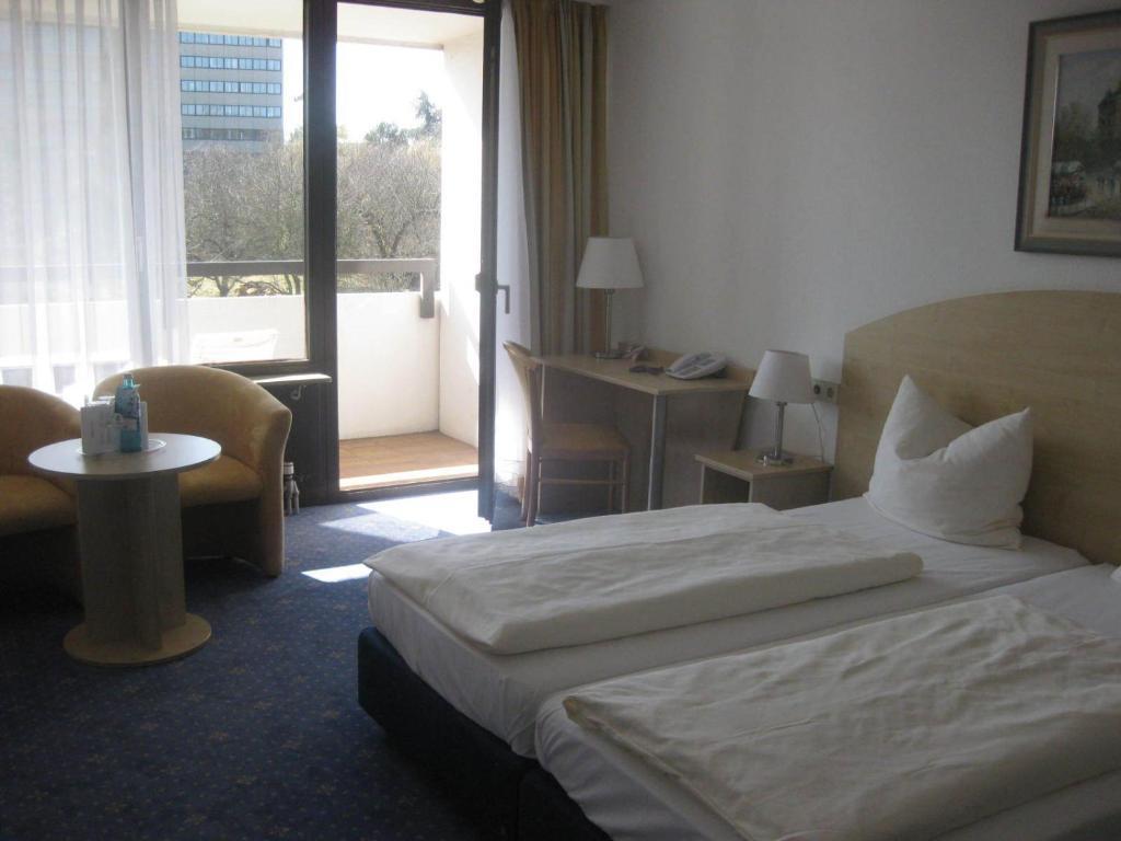 Hak Hotel Am Klostersee Sindelfingen Værelse billede